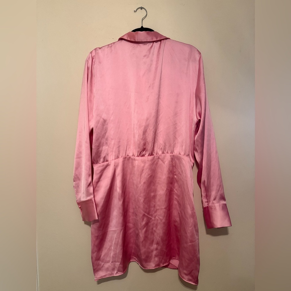 Zara Short Pink Draped Satin Dress - Never Worn - Picture 2 of 5